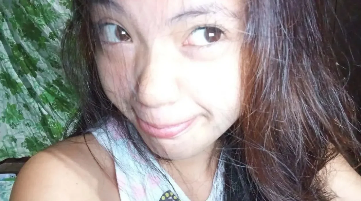 The only pinay that i saw with this kind of pinkish huge titties. image 4