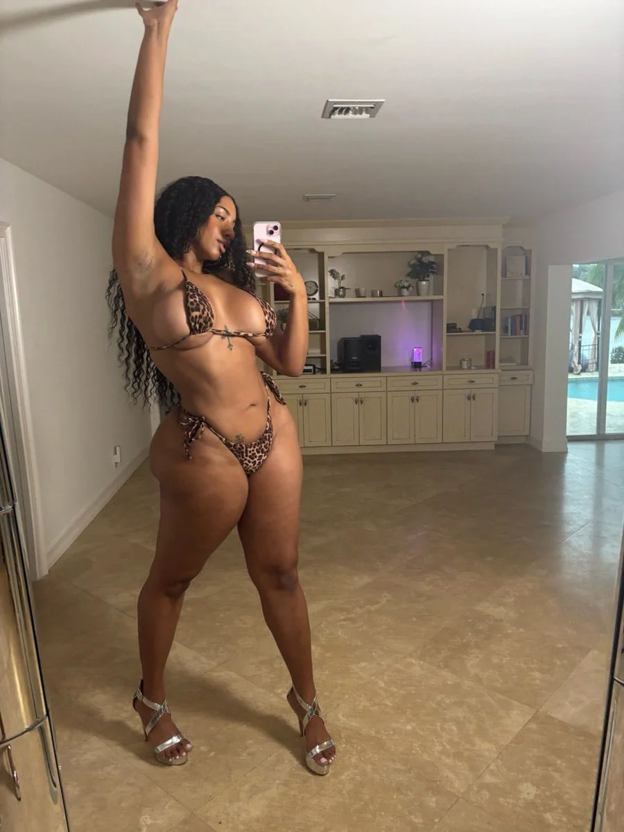 SEXY ANGELFERNANDEZ image 39
