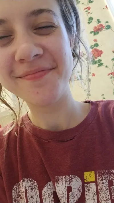 Comment on the 25 yo slut Jess. cover image