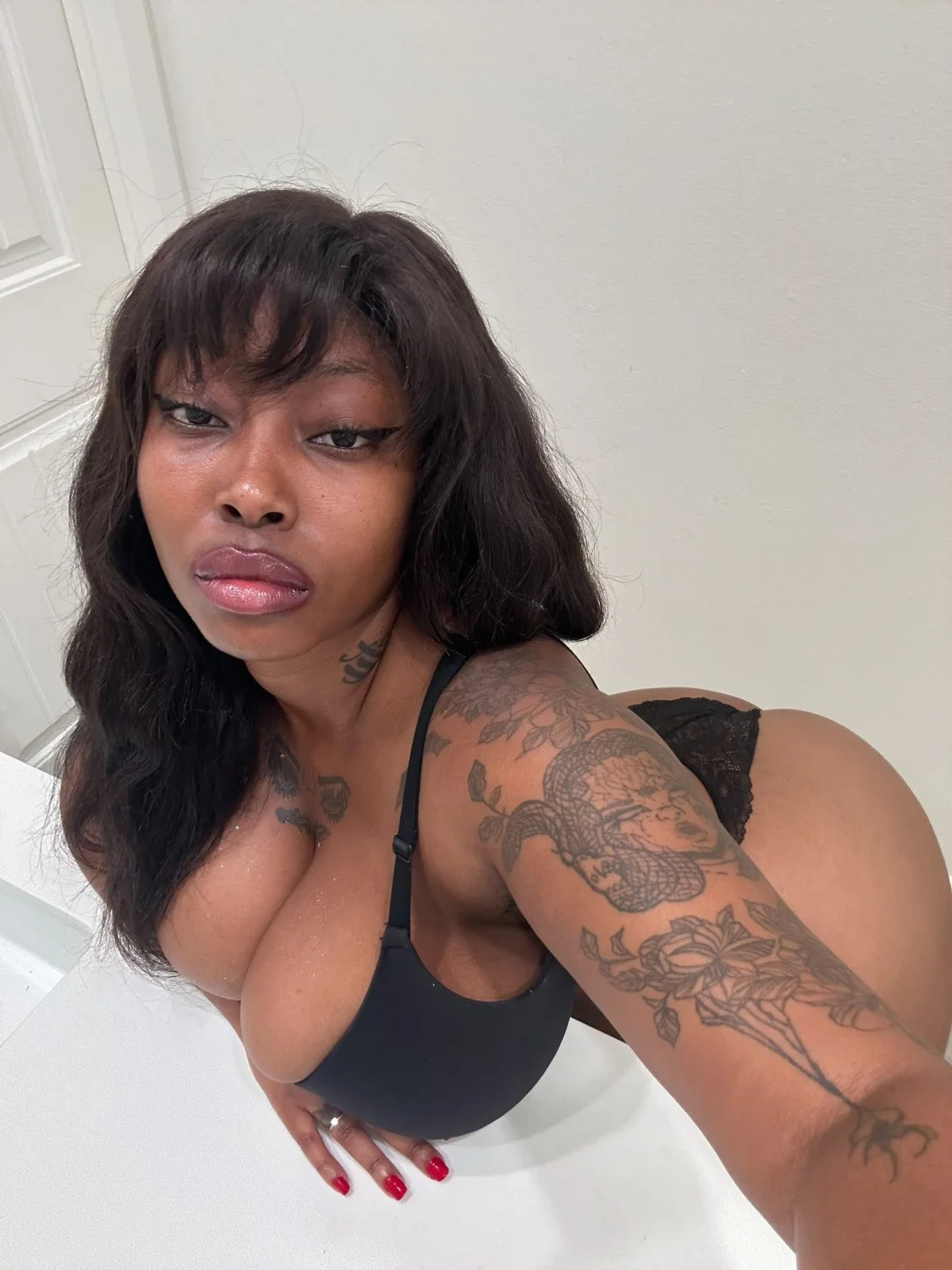 Spicy Ebony image 43