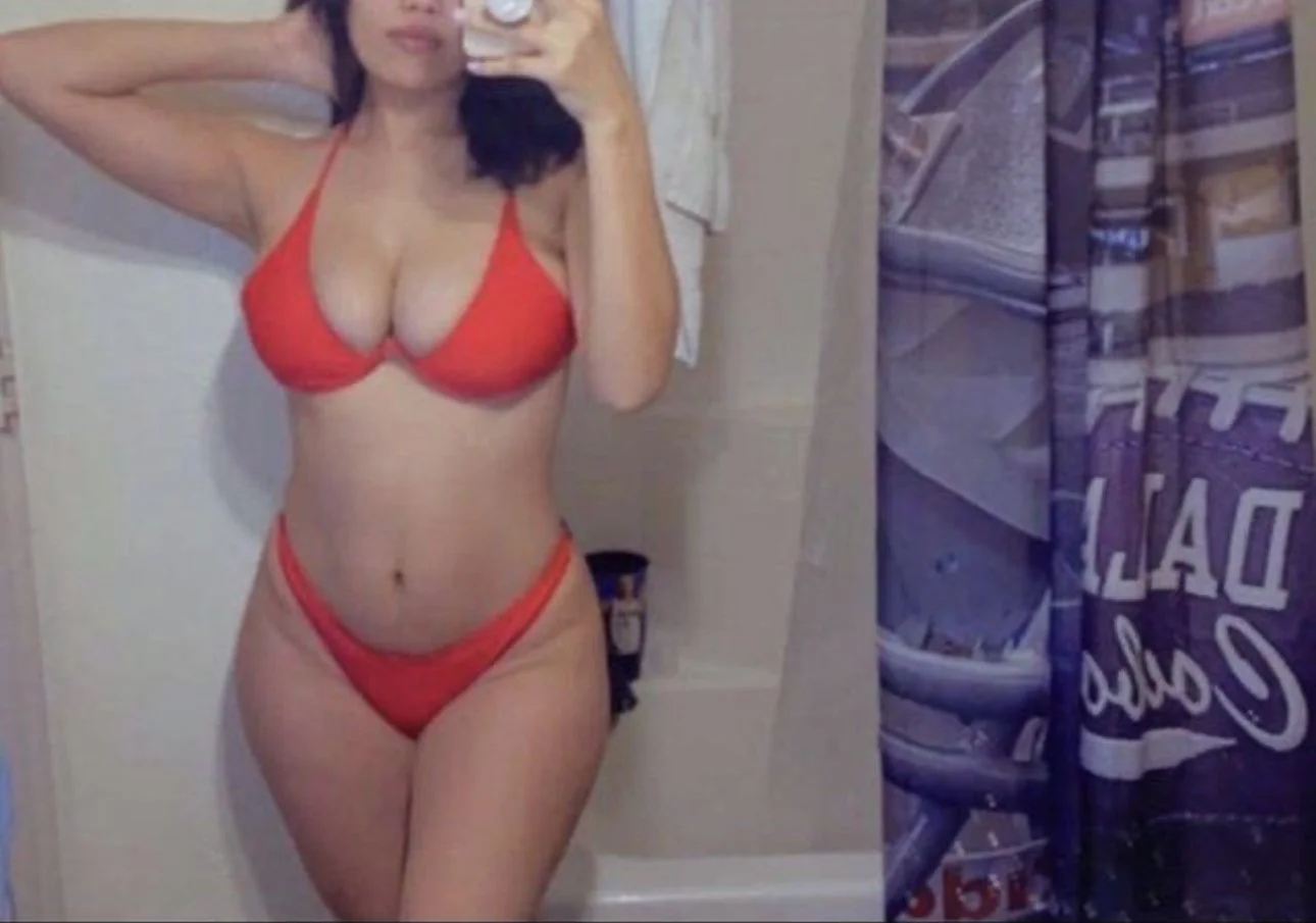 Thick Latina Teen image 14