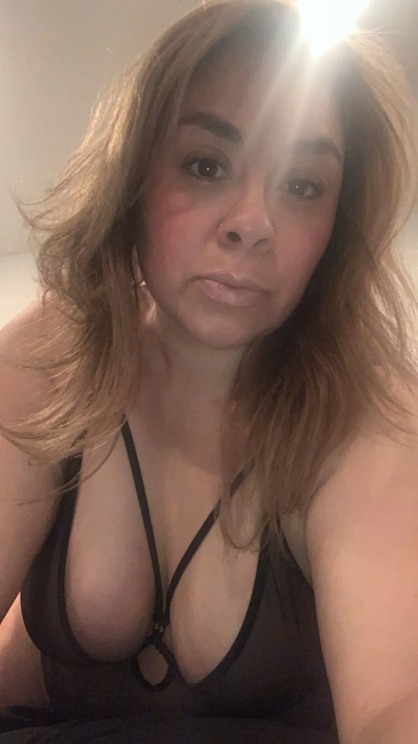 Would you let her suck your cock? image 8