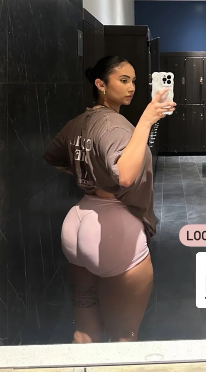 SoCal Seattle Sexy big booty Latina Maylene image 18