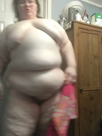 Bbw white pussy ass and titties cover image
