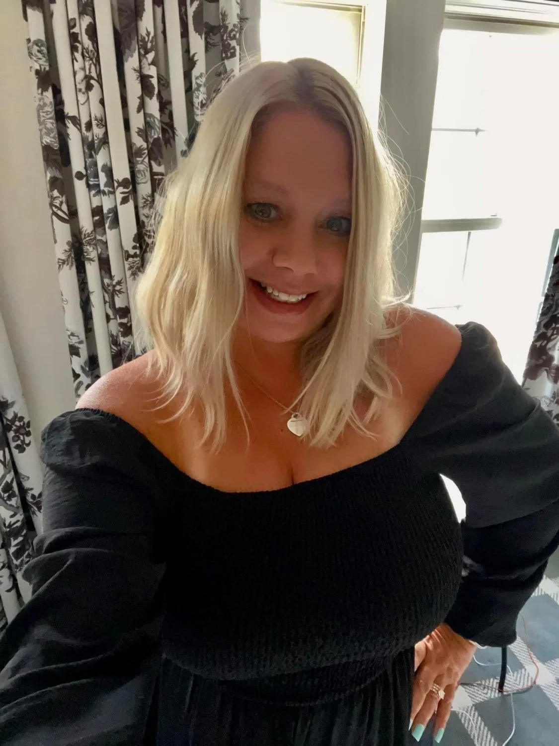 Busty blond milf shared here image 2