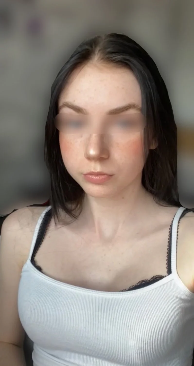Everyday 1 Pic of my gf - Day 19 image 1