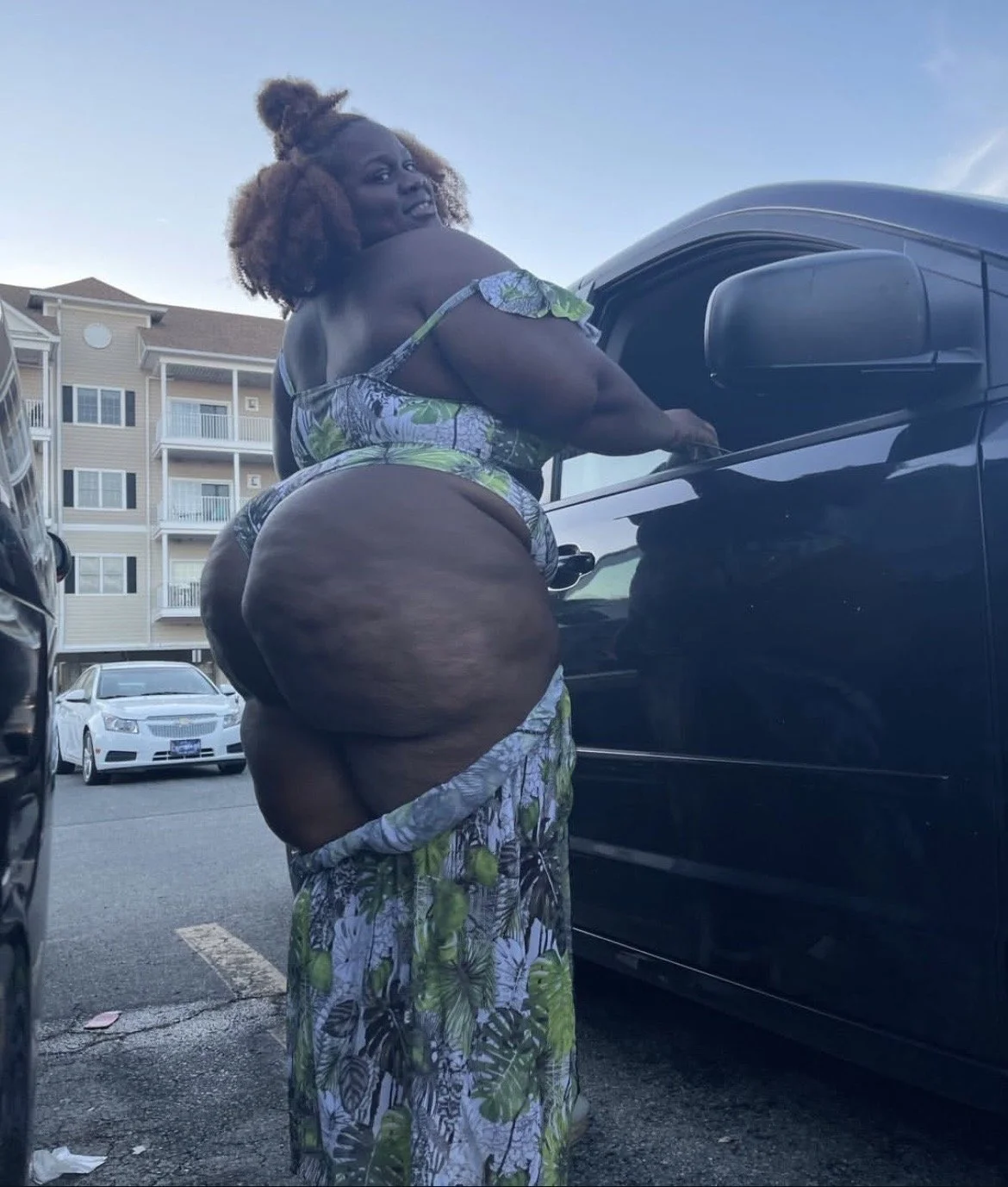 Goon meat Bbw cheeked up image 2