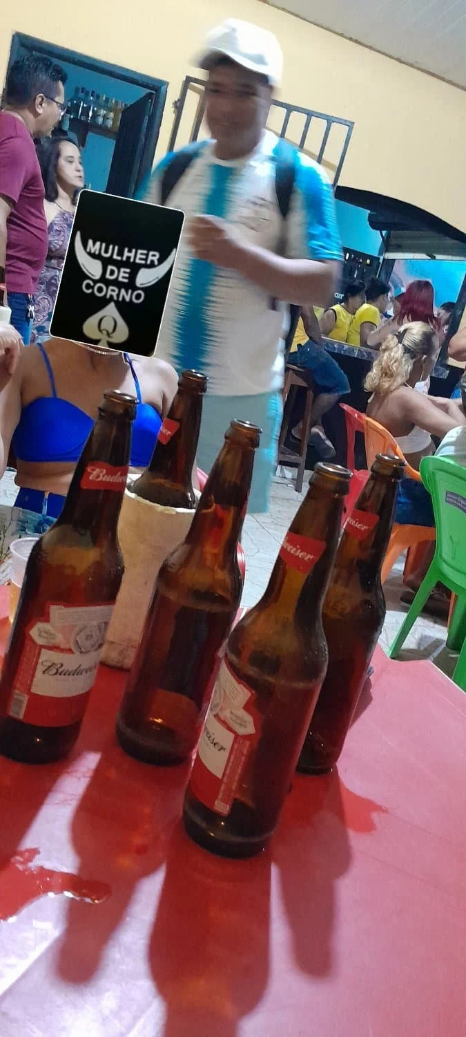 Só falta o comedor, porque na atriz pornô ela já se transformou image 1