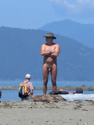 Nude beach party 2 cover image