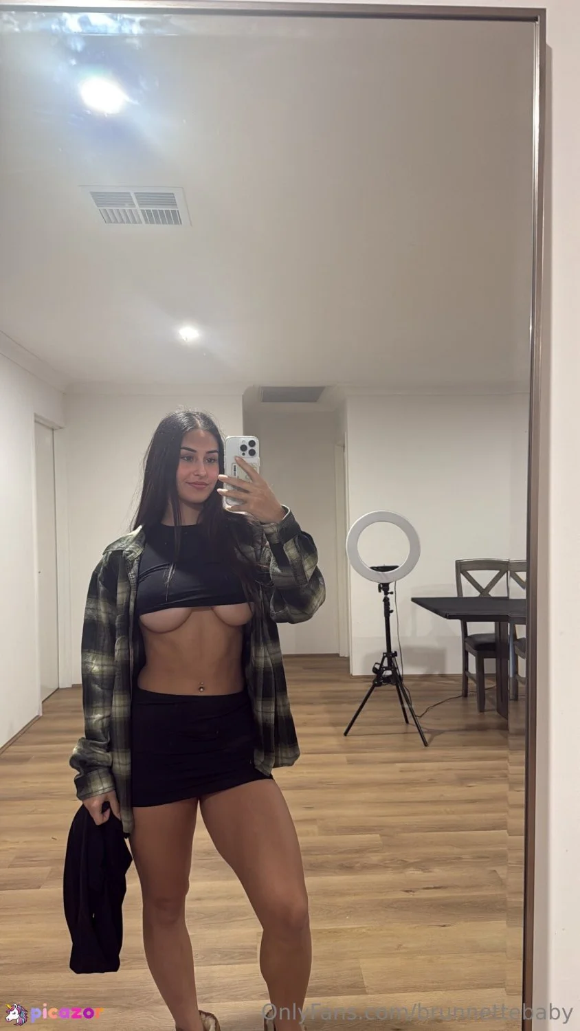 X - brunnettebaby 🔝 image 4