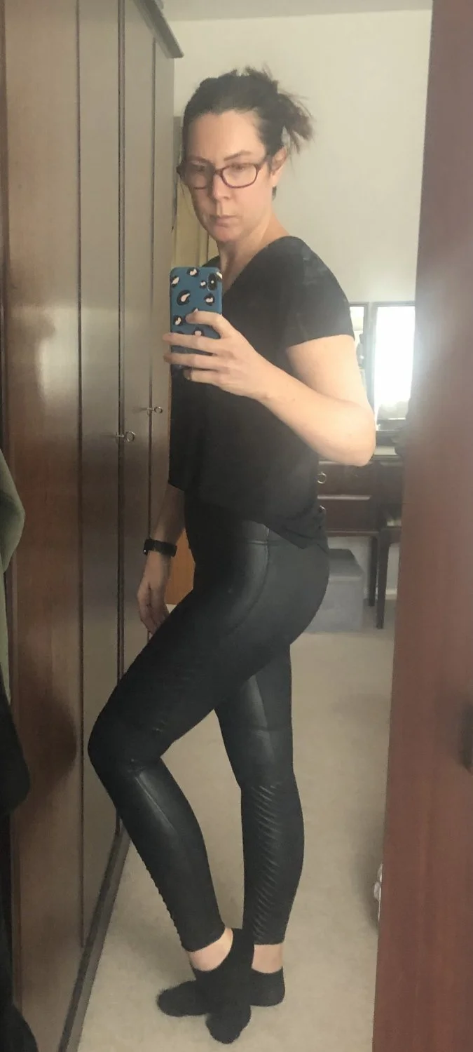 Demi image 3