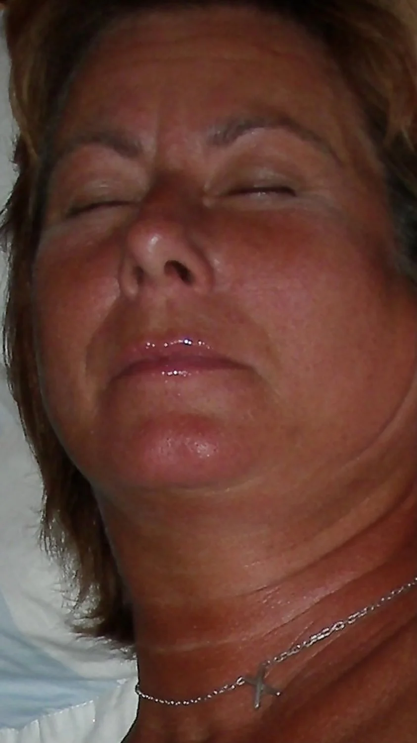 Tanlined GILF swinger has a tight granny body. That huge tan lined cunt tho🔥🔥🤤🤤. Grandma🔥 image 7