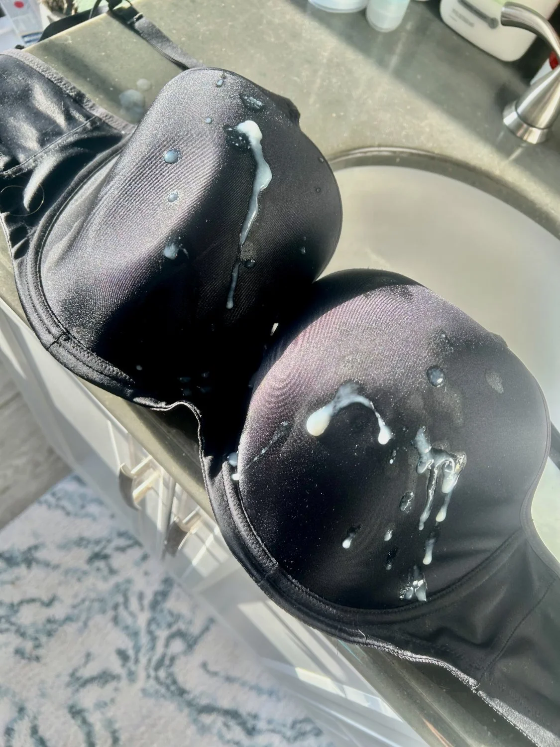 Cumming on wifes bra main image