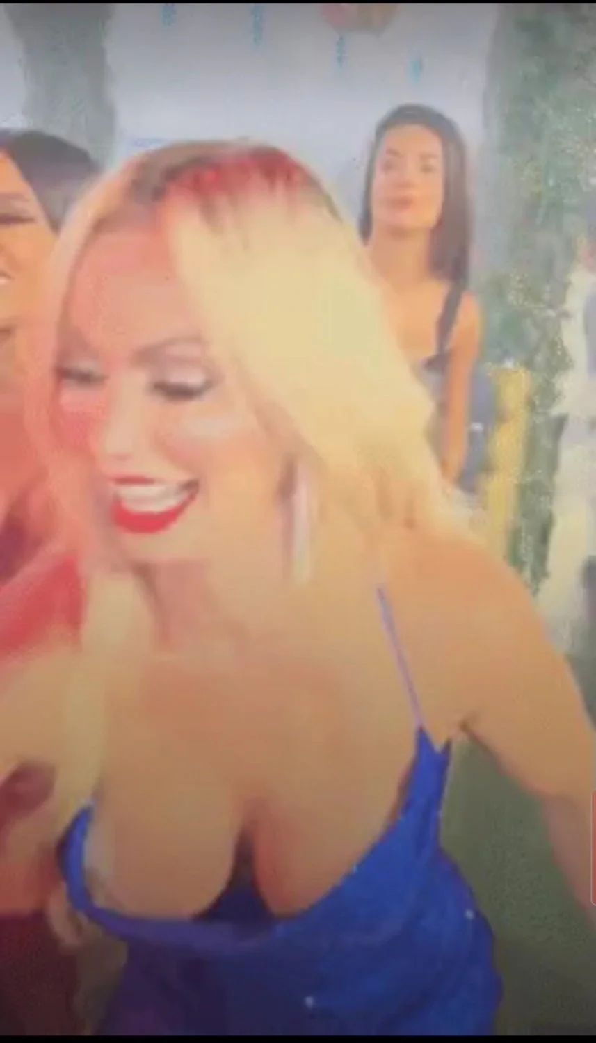 Vivi Winkler image 19