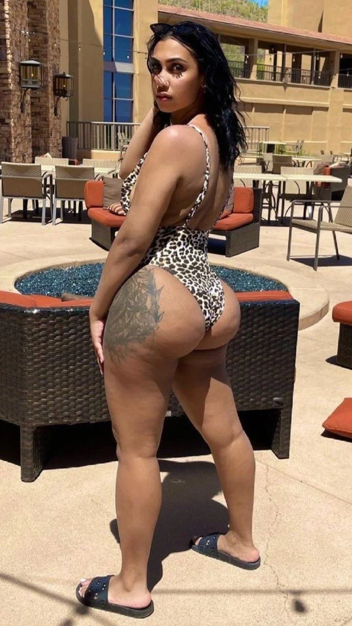 Queen Naija sexy pics image 38
