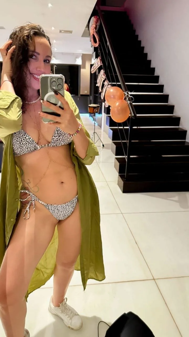 Costa Rica Bikini Eugenia image 18