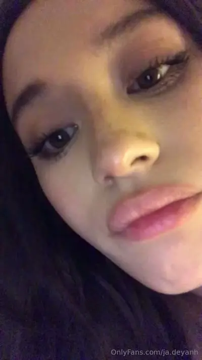 Bedroom spread legs POV abg asian latina Big Tits college Baddie Amateur Teen leaked_thumb1 cover image