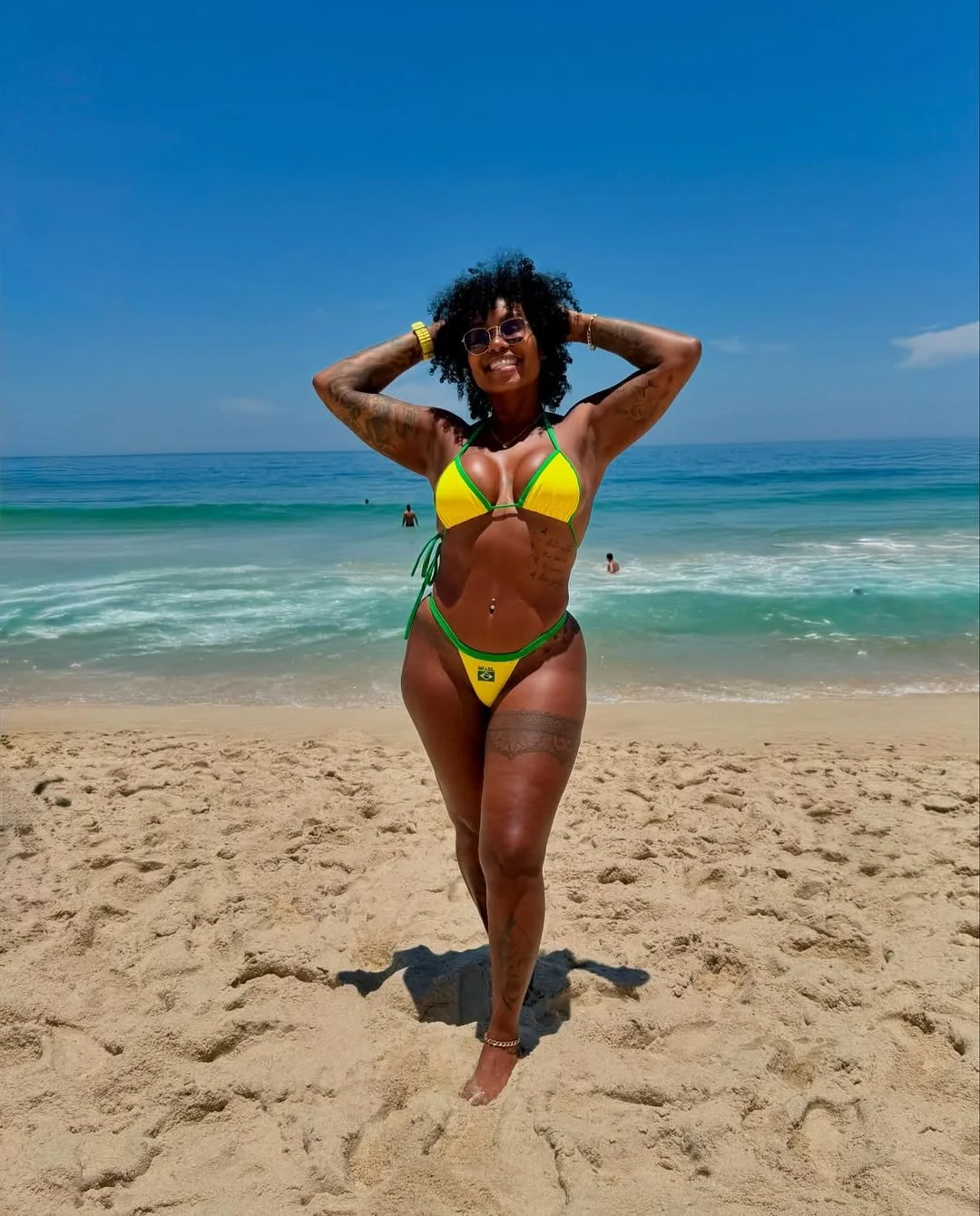 Coroa advogada do Rio de Janeiro- Perfeita essa mulher image 3