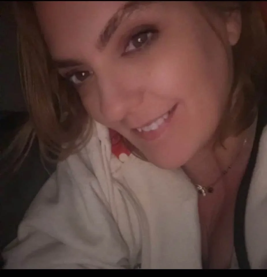 51yo married Cassandra from Massachusetts given up by hubby image 2