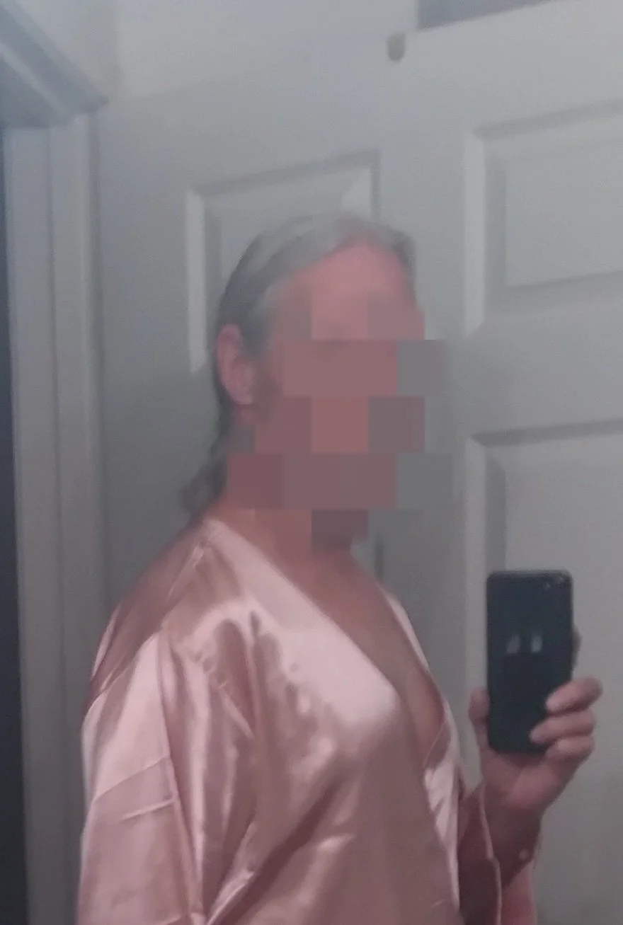 Being fem wanting some cum image 3