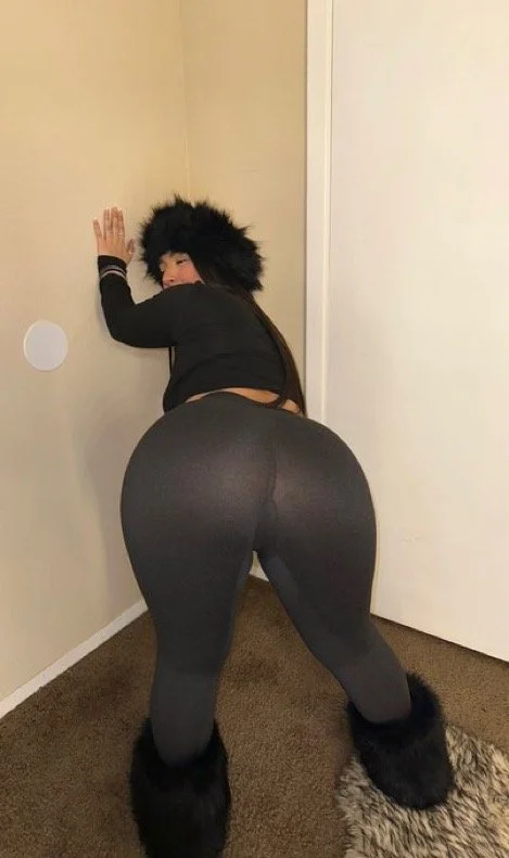 oneenonlyyb image 24