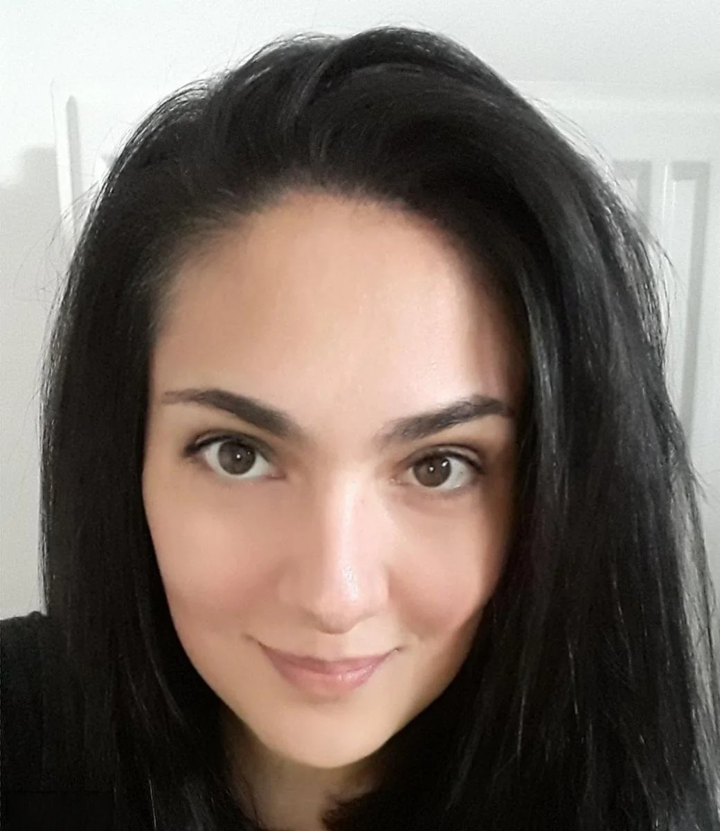 Lucy, 33 yo, married cheating Slut from London. Comment on this whore, for more image 2