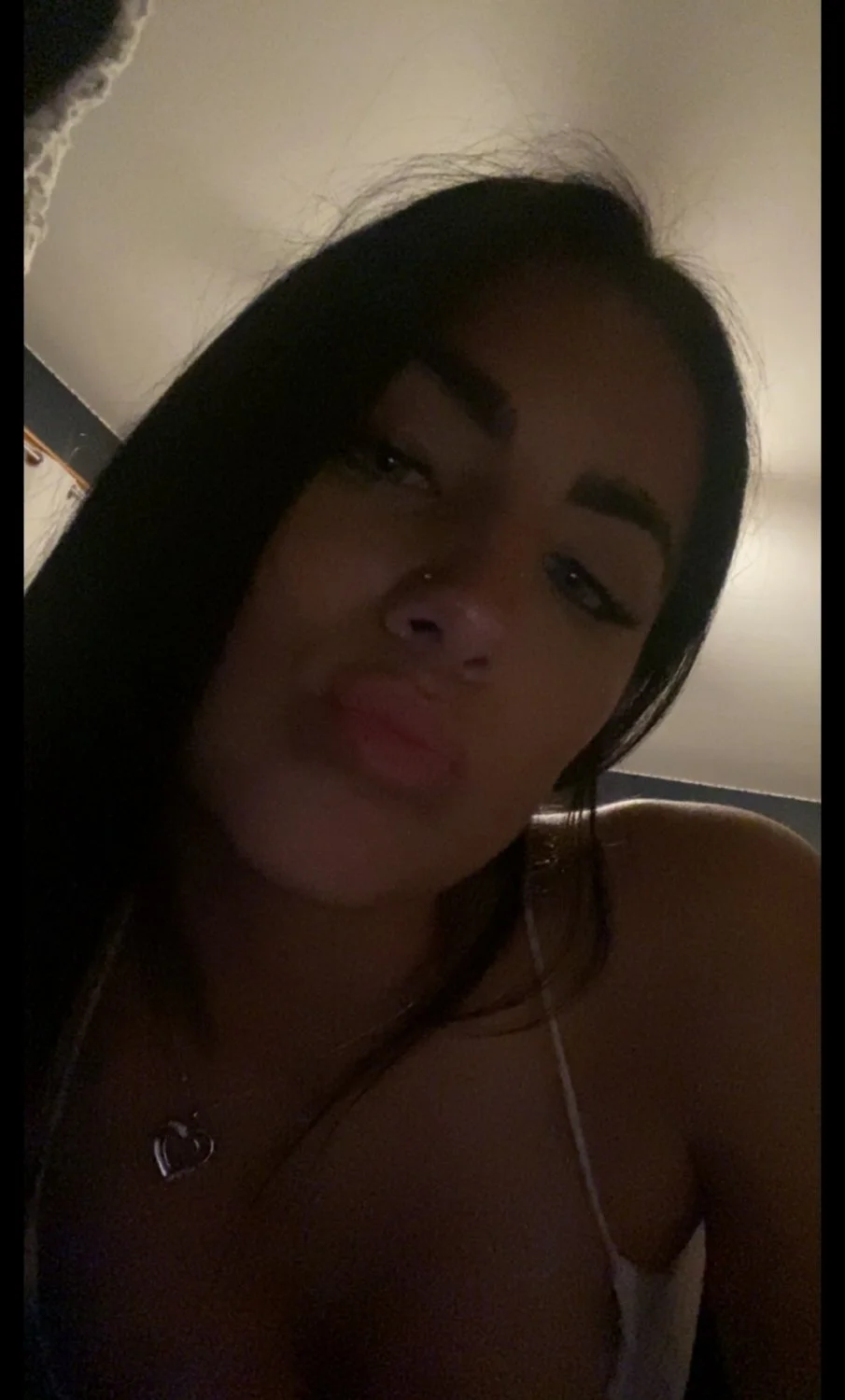 I have her nudes cash app me to see image 12