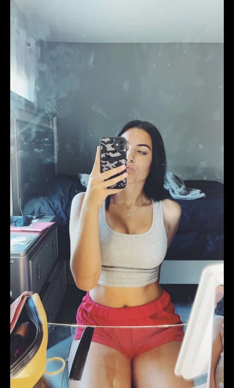 I have her nudes cash app me to see image 18