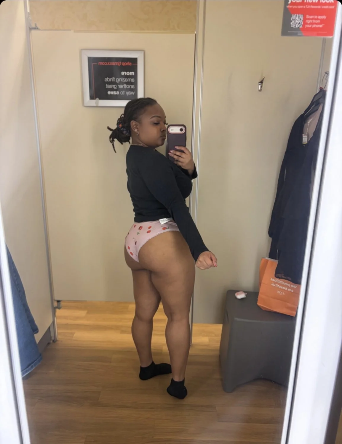 Slut loves attention image 13