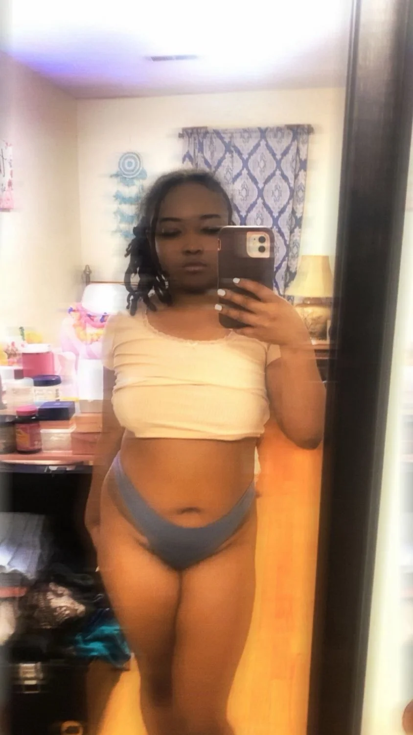 Slut loves attention image 9