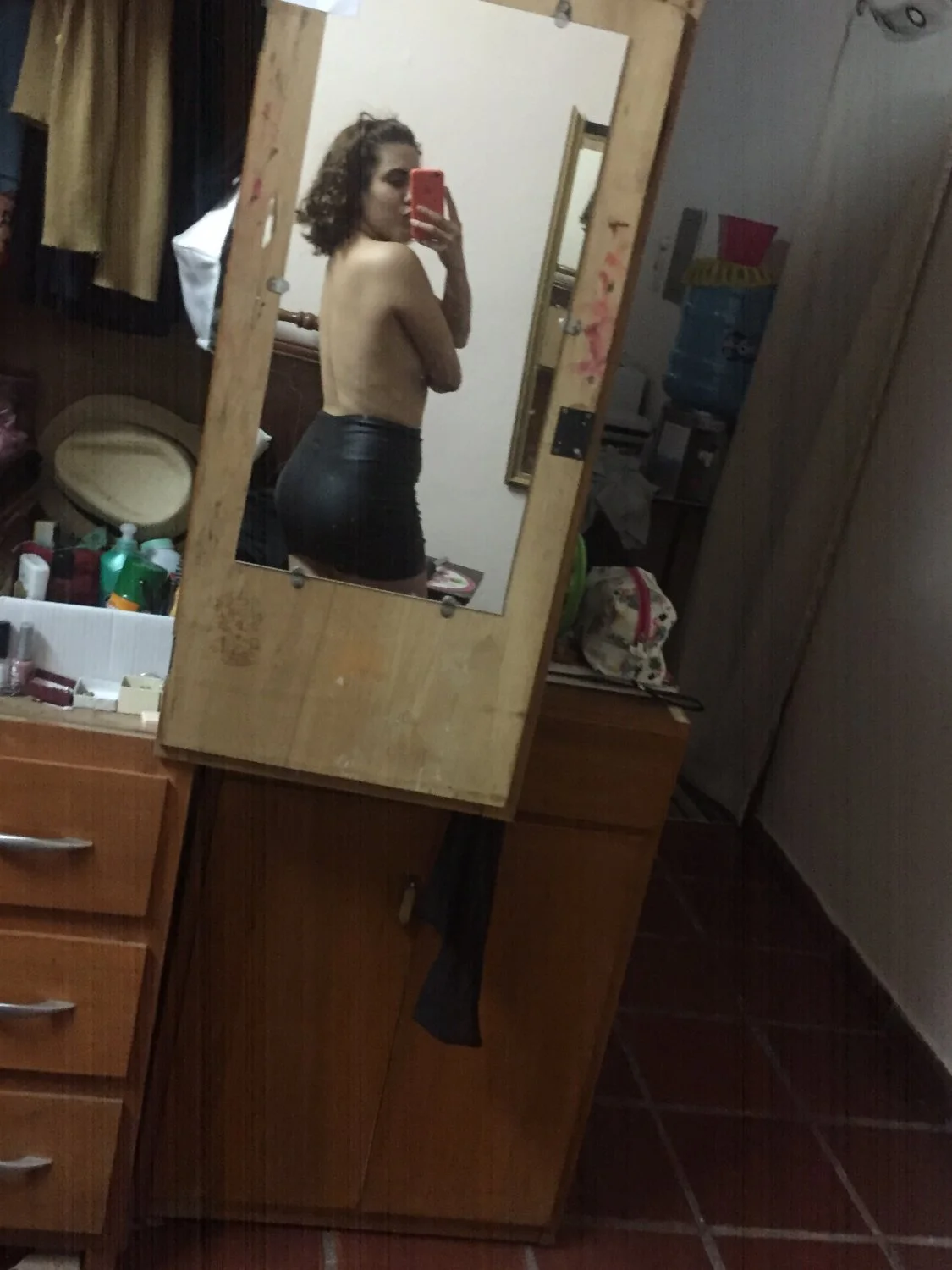 Manu Amarilla image 3