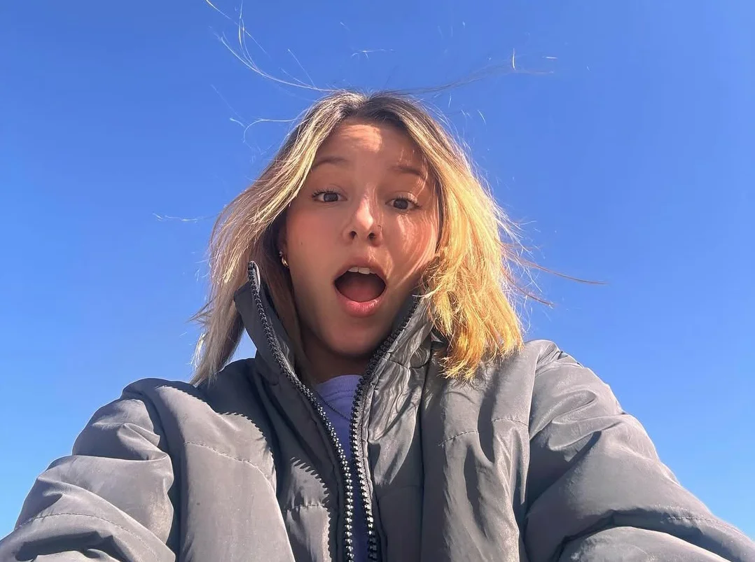 Me vuelve loco esta pendeja panameña youtuber Miel Ambar image 8