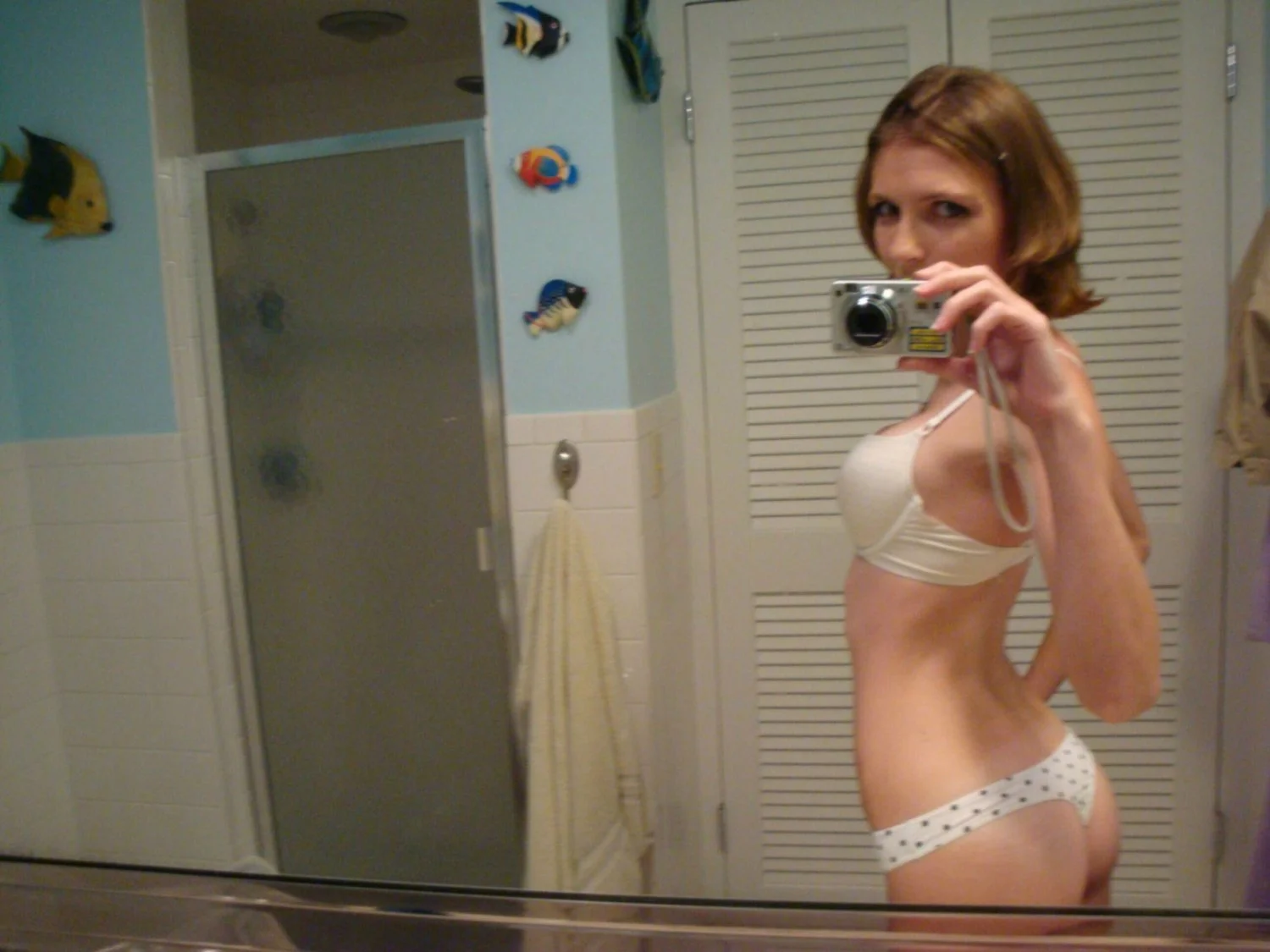 Classic Webslut Samantha L image 6