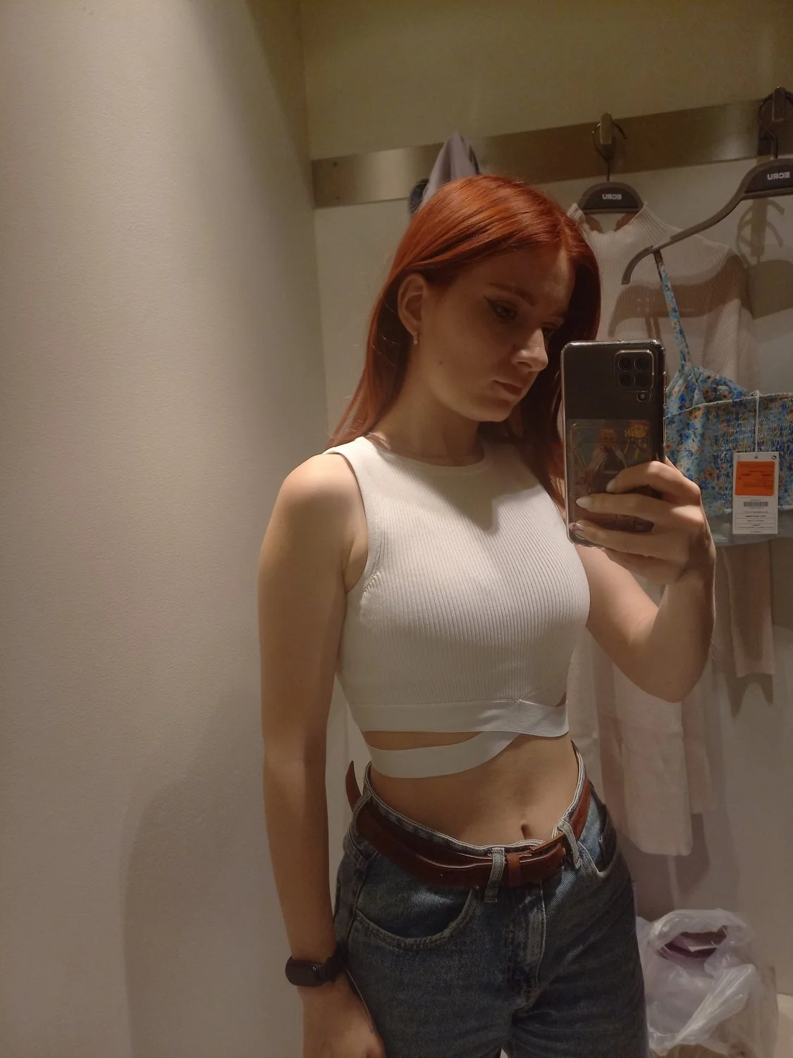 stunning redhead image 20