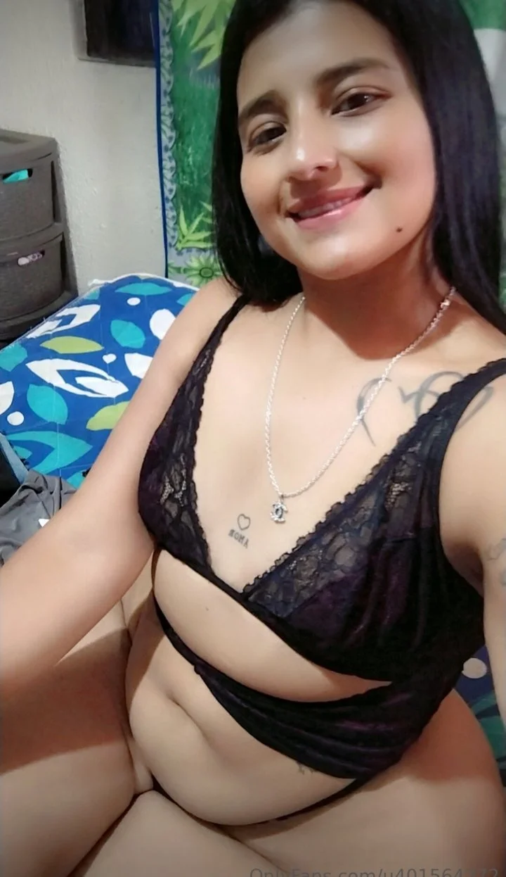 Últimas fotos de estas caderotas y nalgotas moustrosas. image 18