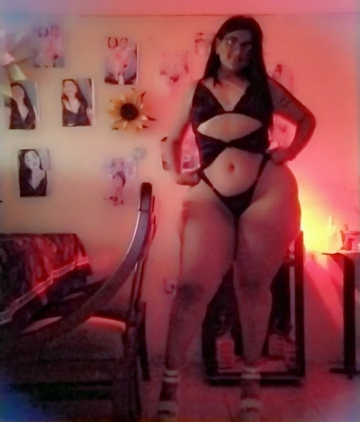 Últimas fotos de estas caderotas y nalgotas moustrosas. image 25