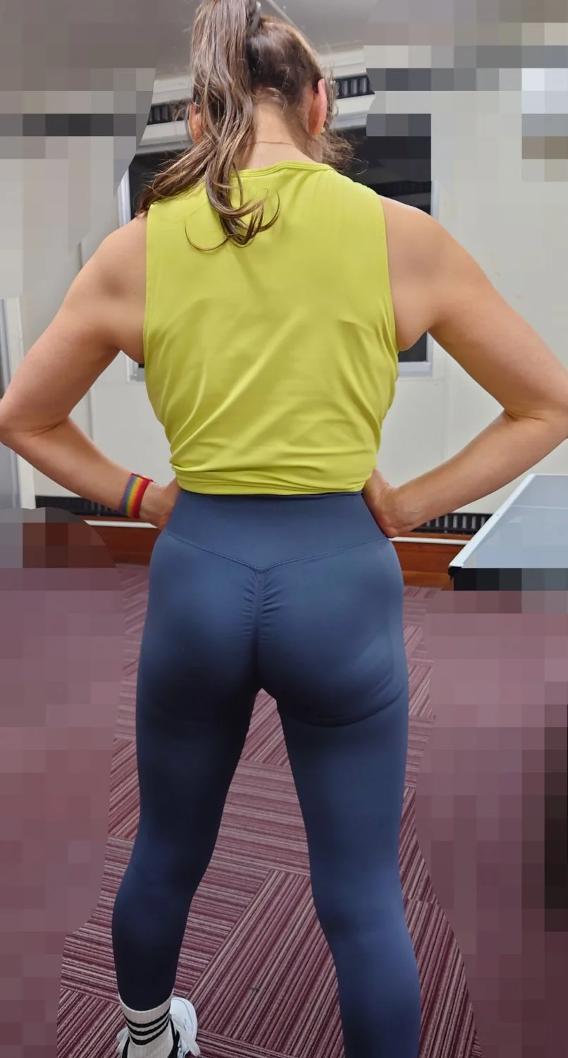熟女　おばさん　Japanese　mature　leggings image 20