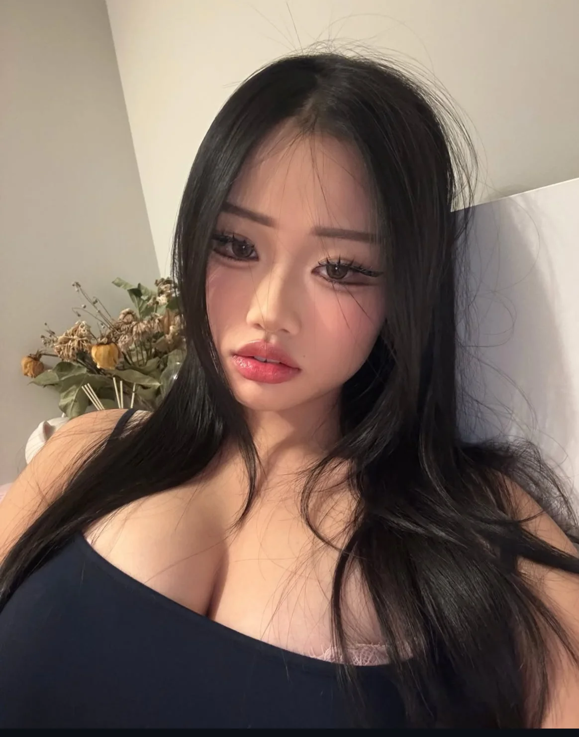 Asian slut (dm me on insta: goonforeverrr) can sm1 trib her and send me on ig image 3
