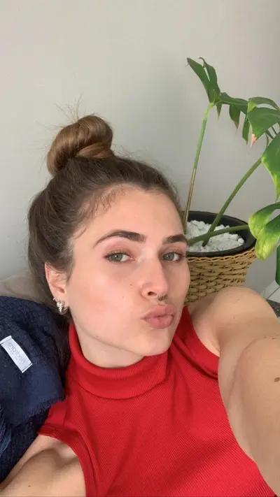 Lucia, 23 Brazilian slut cover image