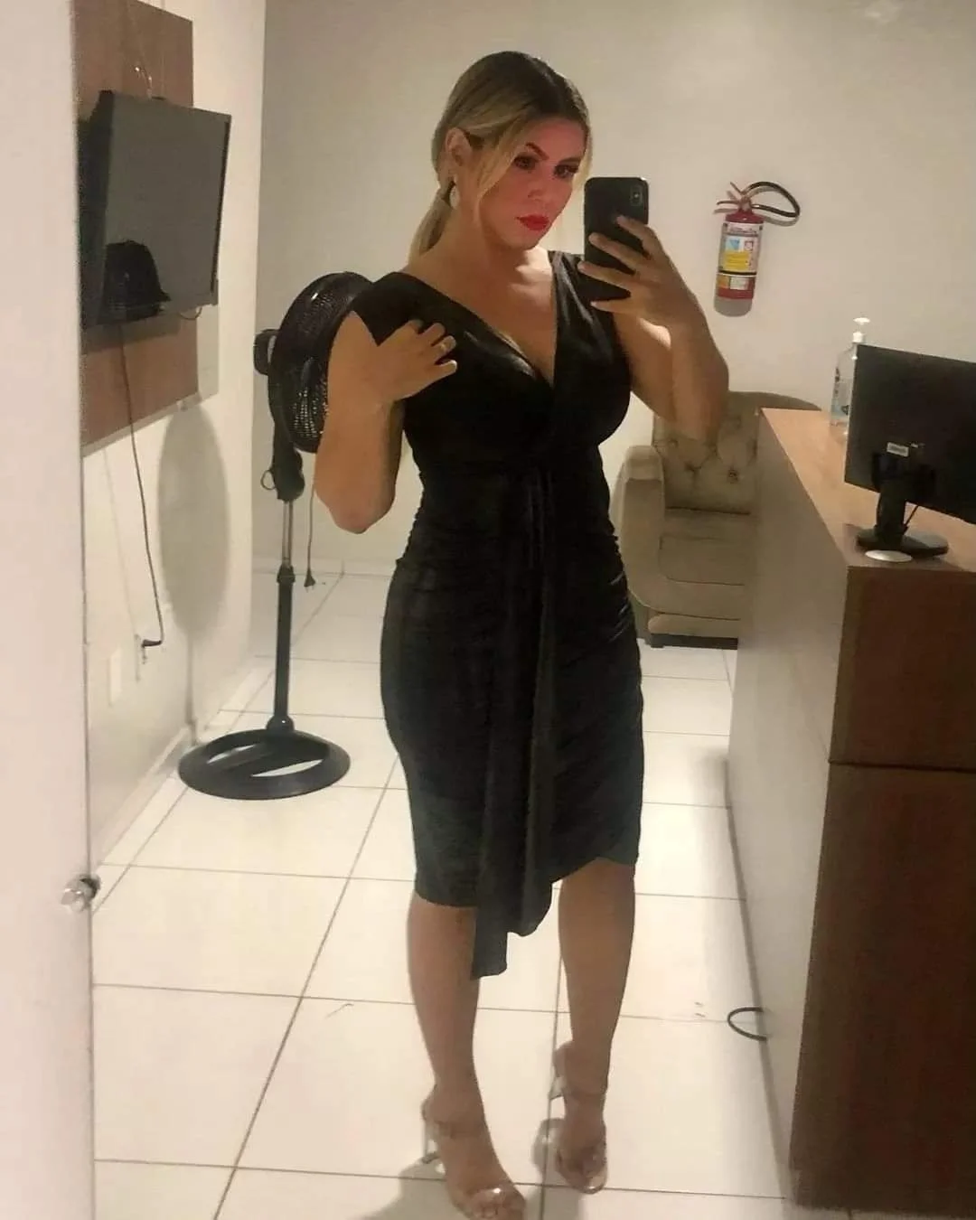 Alînē Rēïs Loirinha Linda image 10