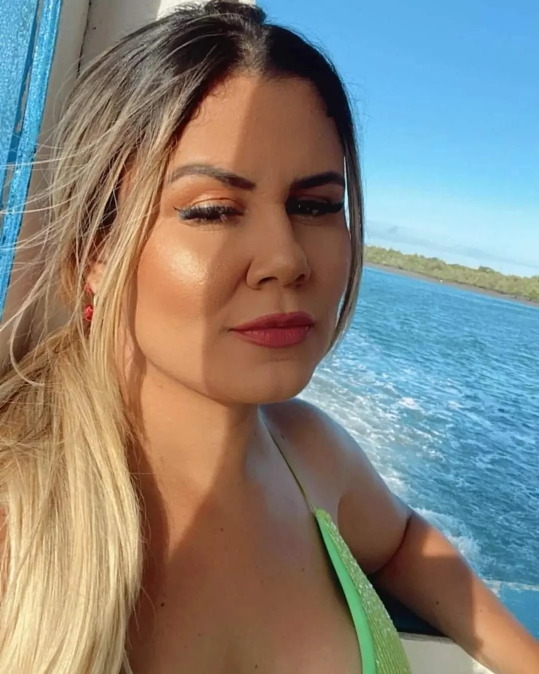 Alînē Rēïs Loirinha Linda image 28