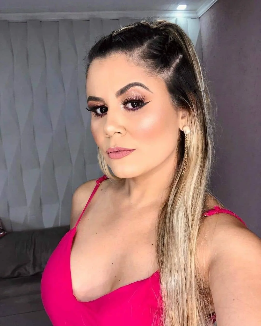 Alînē Rēïs Loirinha Linda image 7