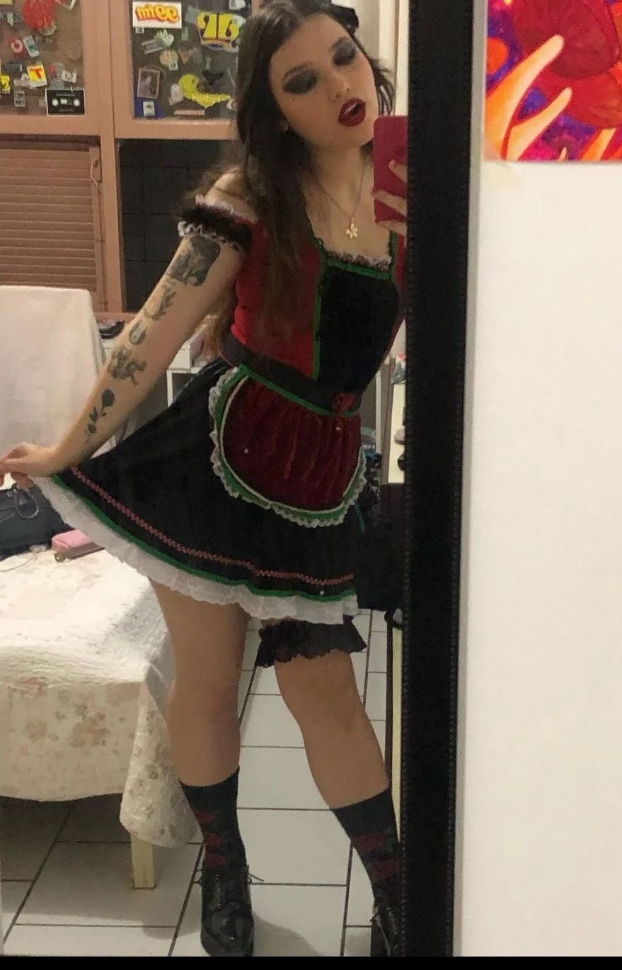 Vazou fotos de novinha gostosa mostrando o corpinho gostoso no espelho image 10