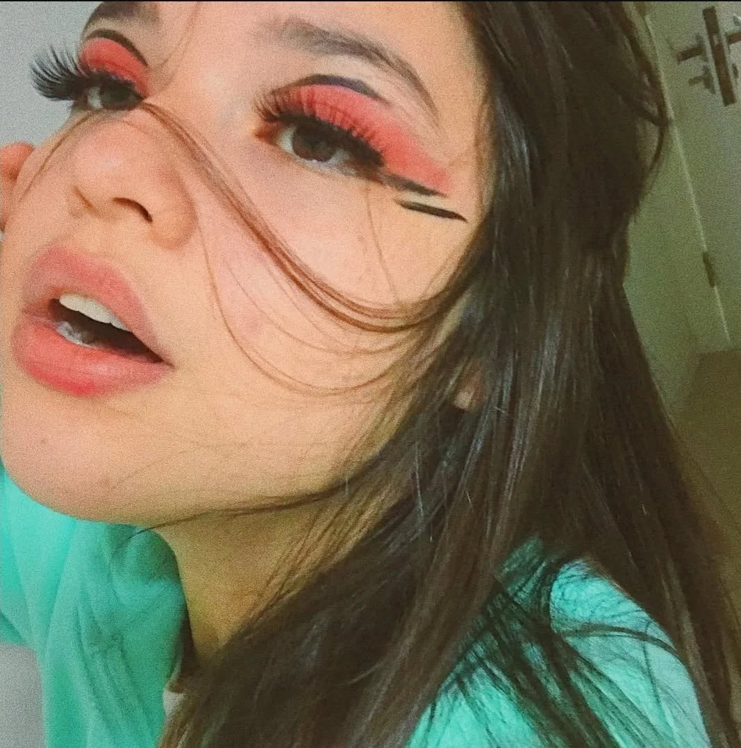 Vazou fotos de novinha gostosa mostrando o corpinho gostoso no espelho image 19