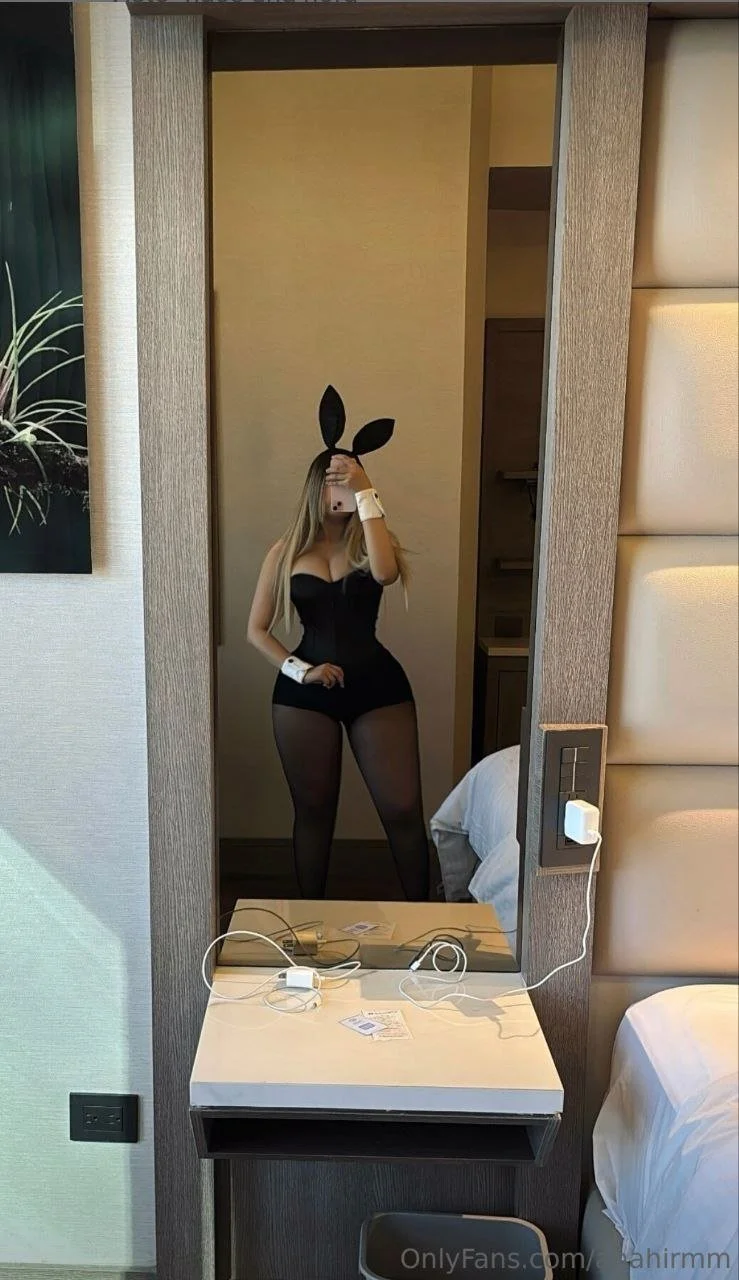 Anahi buenísima tik toker mexicana parte 1 image 10