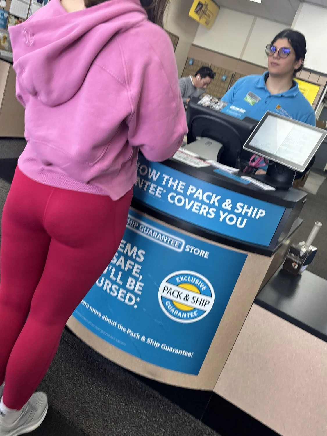 Pink leggings booty image 6