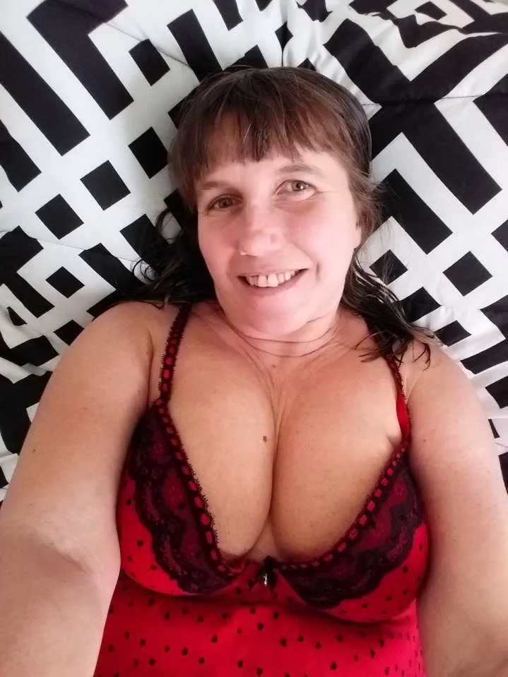 Thisgirlhasgonewild/ Charlene Castro main image