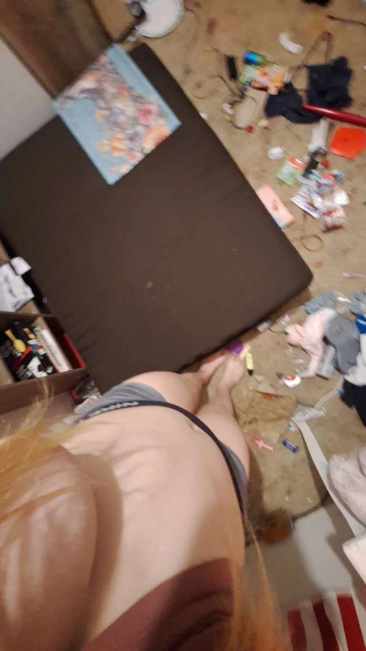 Guy likes his girlfriend to be with other men. image 31