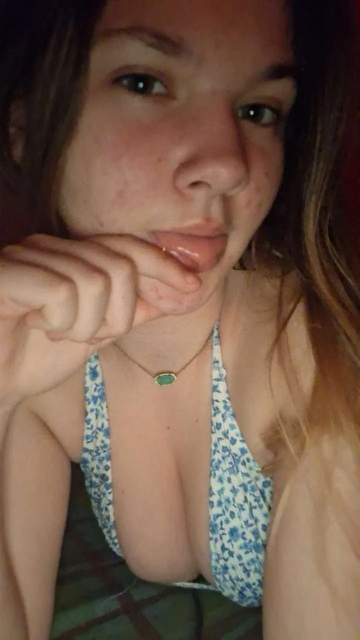 Guy likes his girlfriend to be with other men. image 5