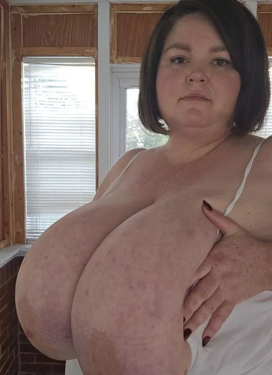 This Week in Huge Tits image 7